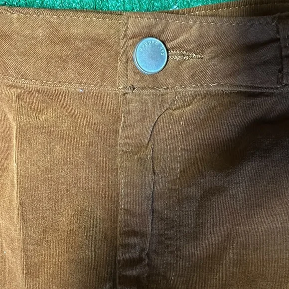 Copper Key Medium Skirt! - Picture 3 of 5